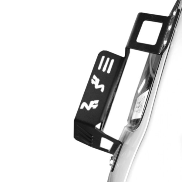 Support de plaques à sable Maxtrax sur hayon - Toyota HDJ100